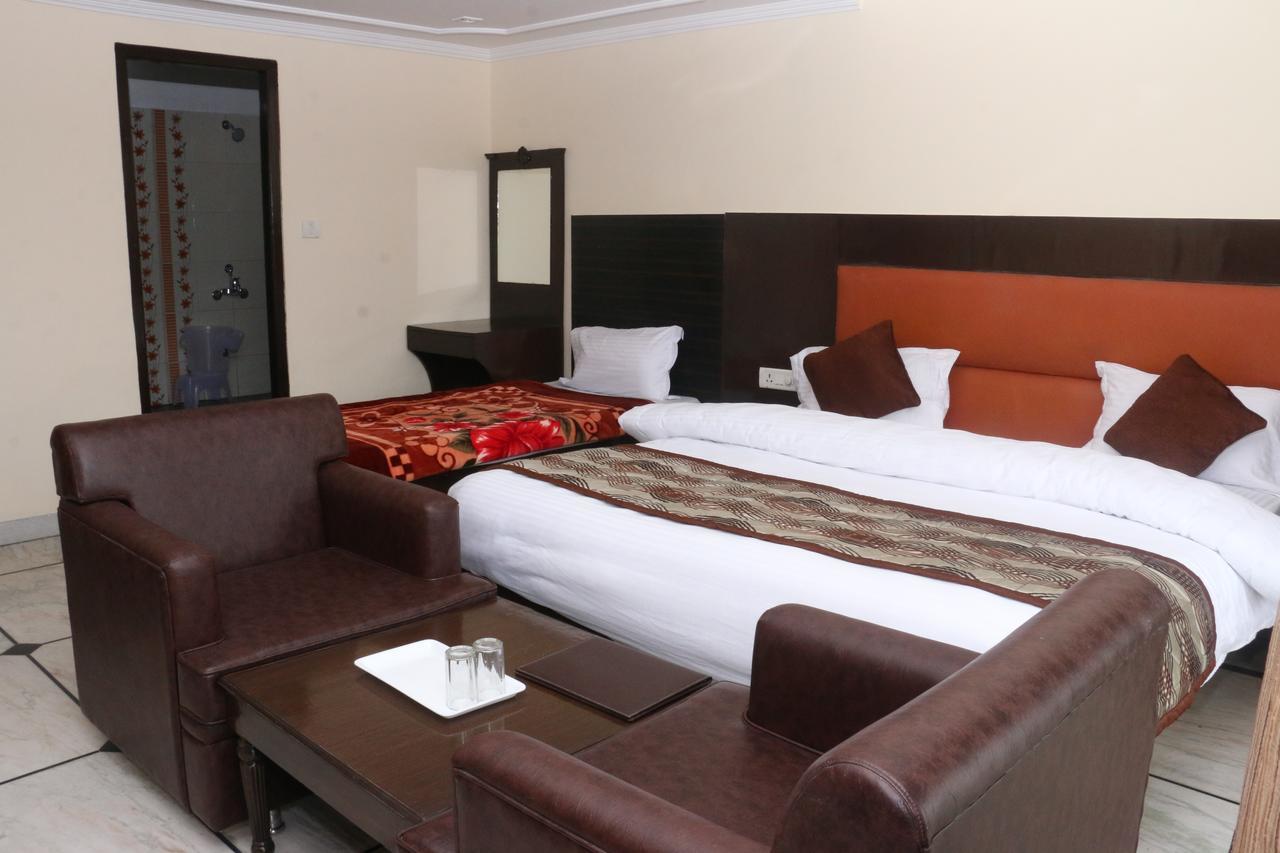 New Bharat Hotel Mussoorie Esterno foto