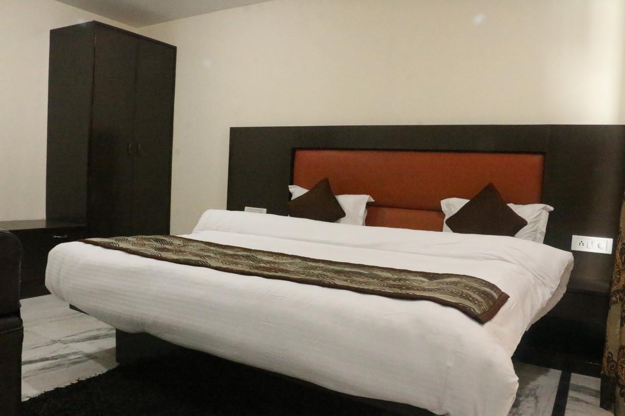 New Bharat Hotel Mussoorie Esterno foto