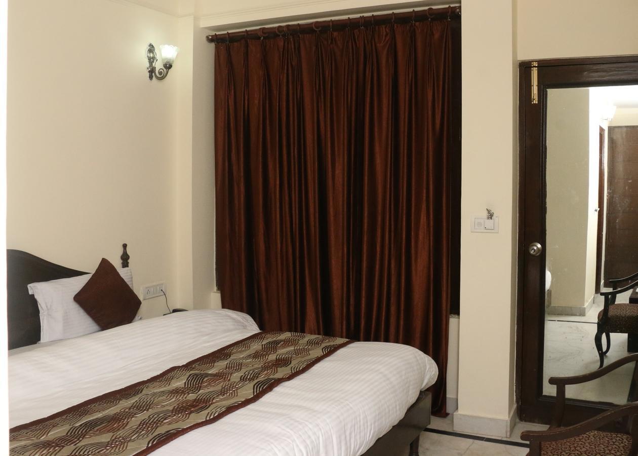 New Bharat Hotel Mussoorie Esterno foto